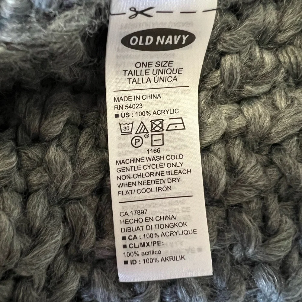 Old Navy Charcoal Knit Scarf